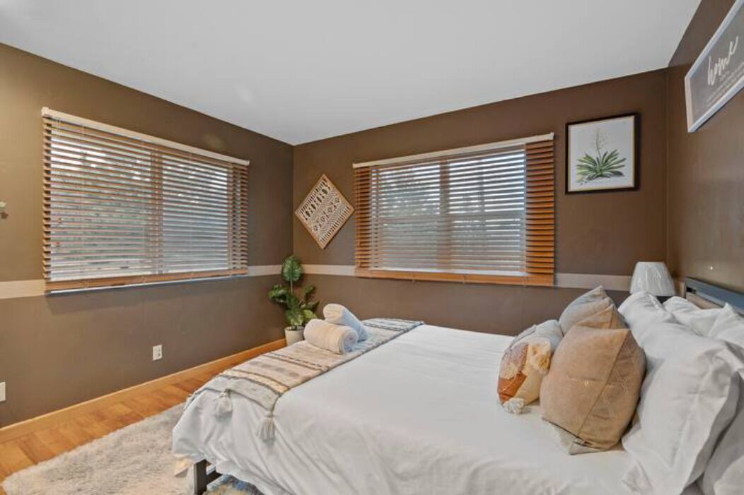 Photo of Bedroom in Cedar Glen