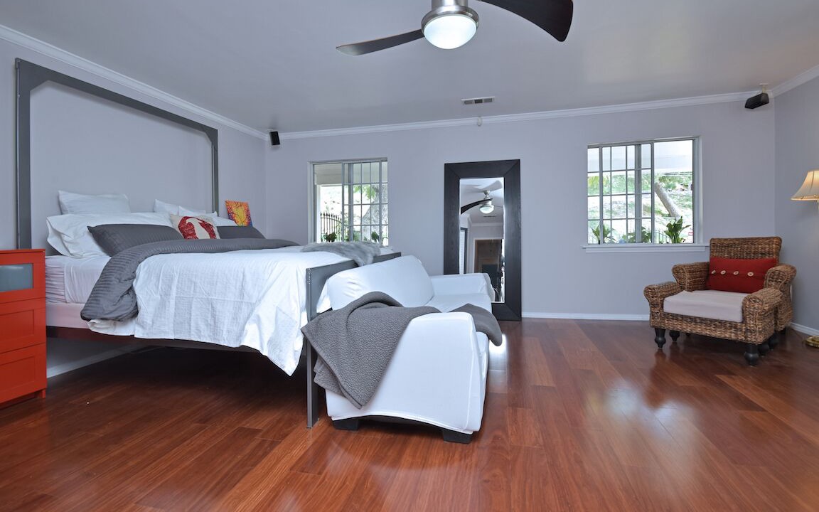 Photo of Bedroom in Shadow Hills