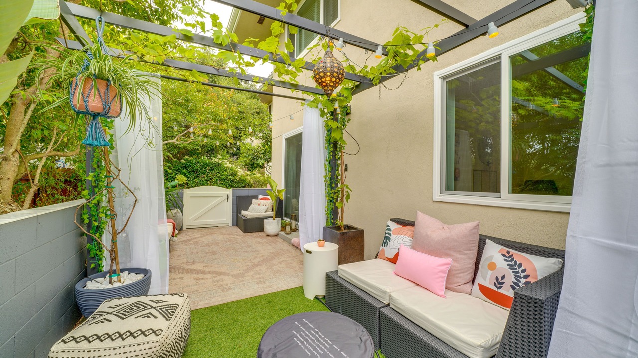 Photo of Outdoor in Oak Park
