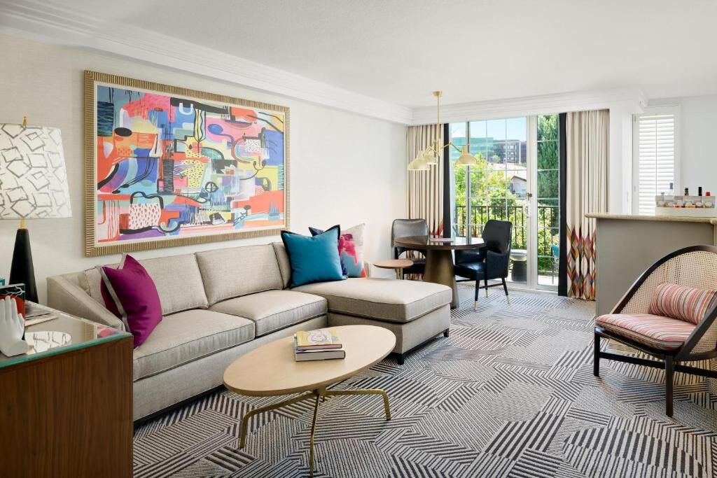 Photo of Livingroom in Tri-West
