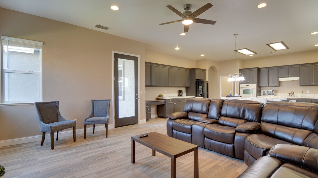 Photo of Livingroom in Livingston