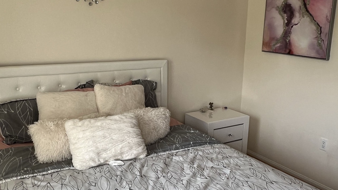 Photo of Bedroom in Downtown Los Angeles