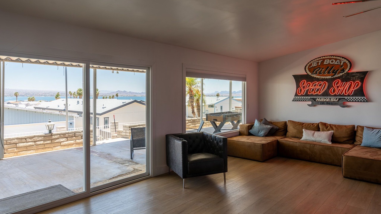Photo of Livingroom in Havasu Lake