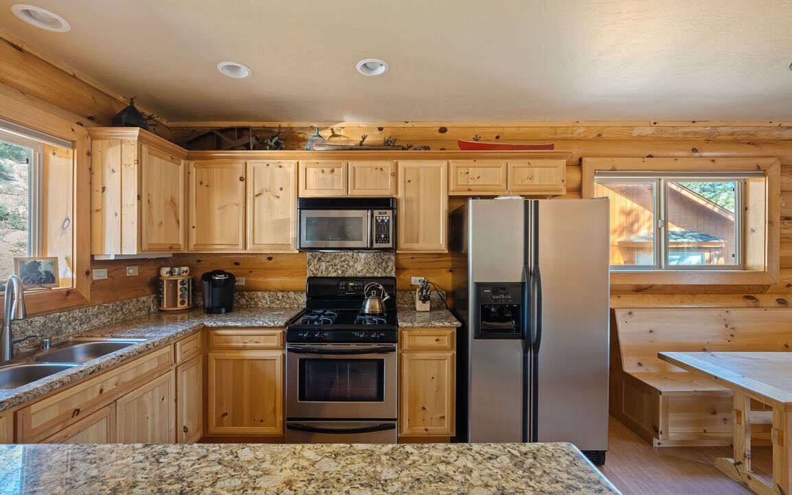 Photo of Kitchen in Castle Glen Estates