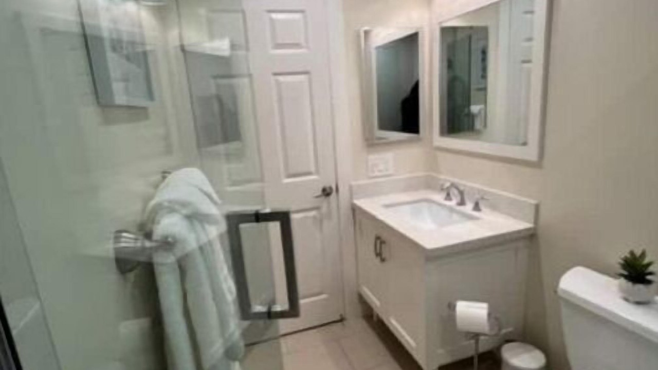 Photo of Bathroom in Laguna Niguel