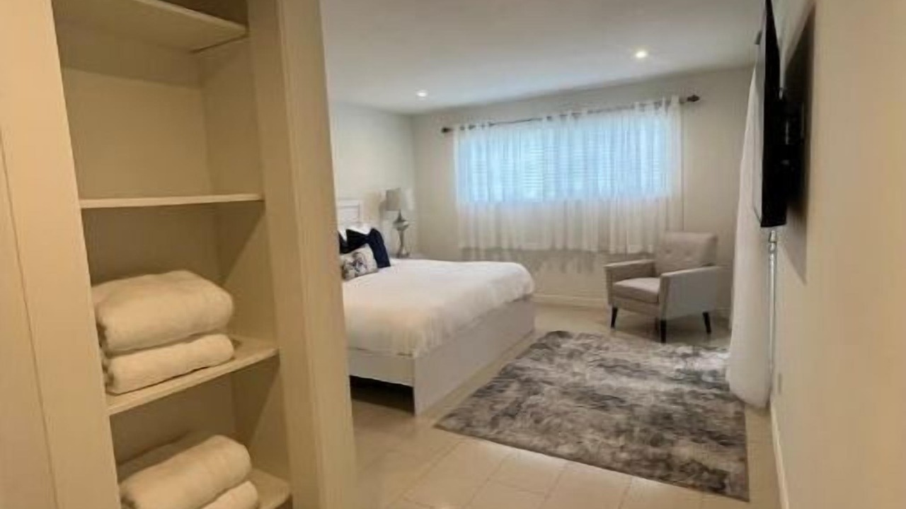 Photo of Bedroom in Laguna Niguel