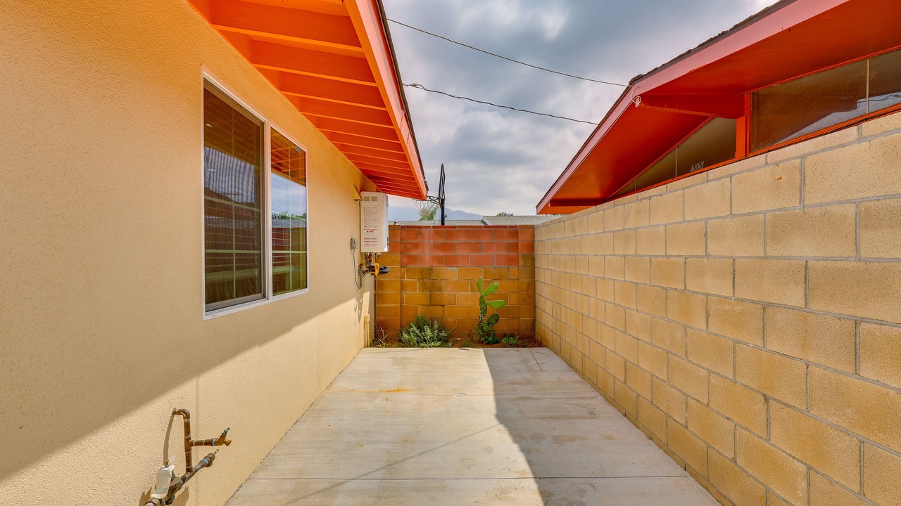 Photo of Outdoor in San Fernando