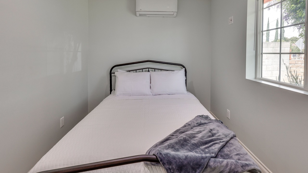 Photo of Bedroom in San Fernando