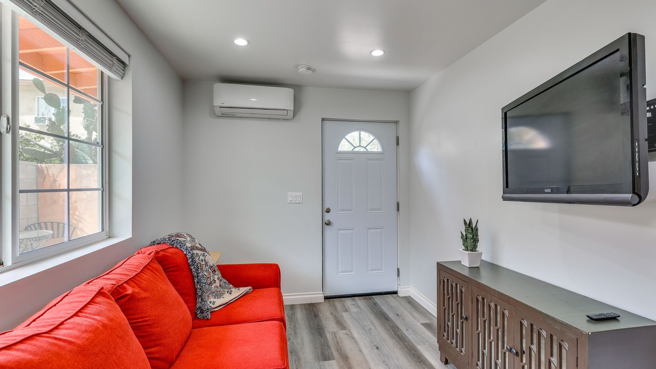 Photo of Livingroom in San Fernando