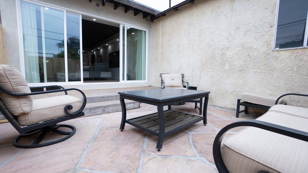 Photo of Patio Balcony in Burbank