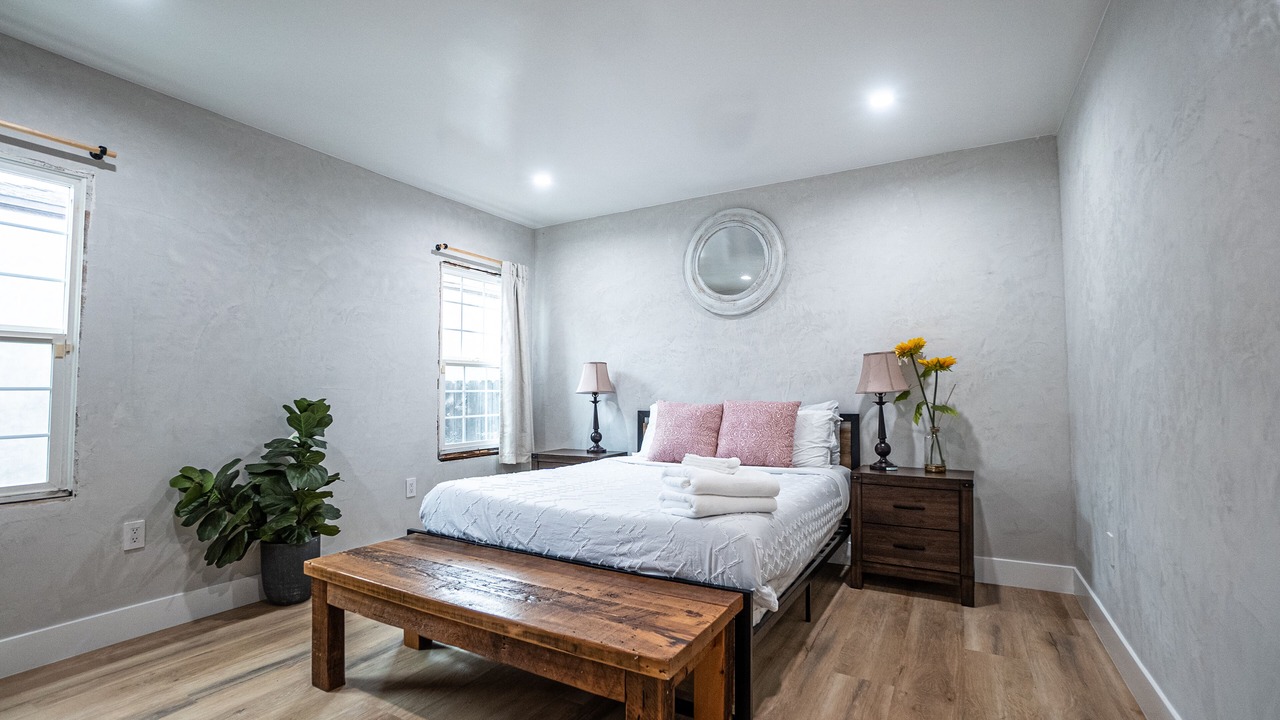 Photo of Bedroom in Burbank