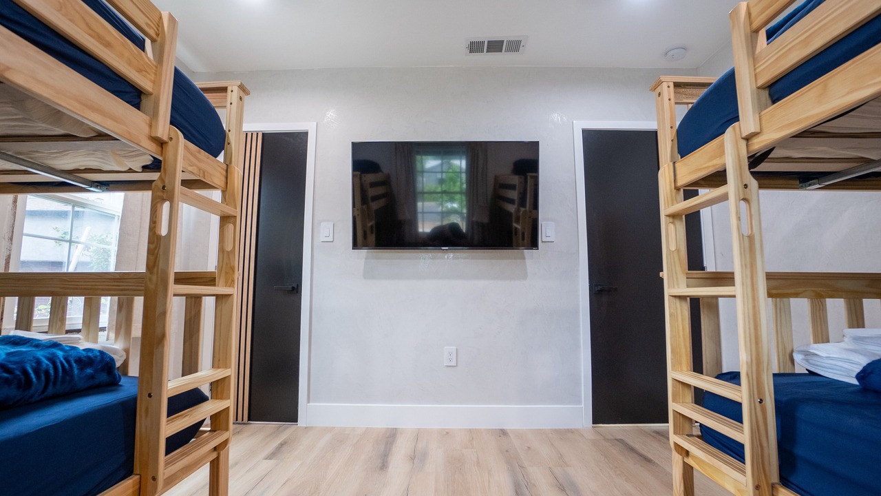 Photo of Bedroom in Burbank