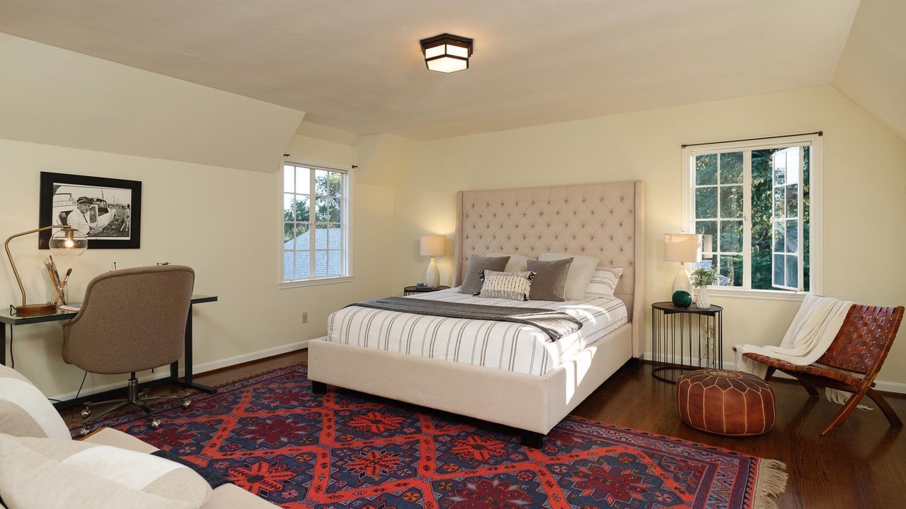 Photo of Bedroom in North Central