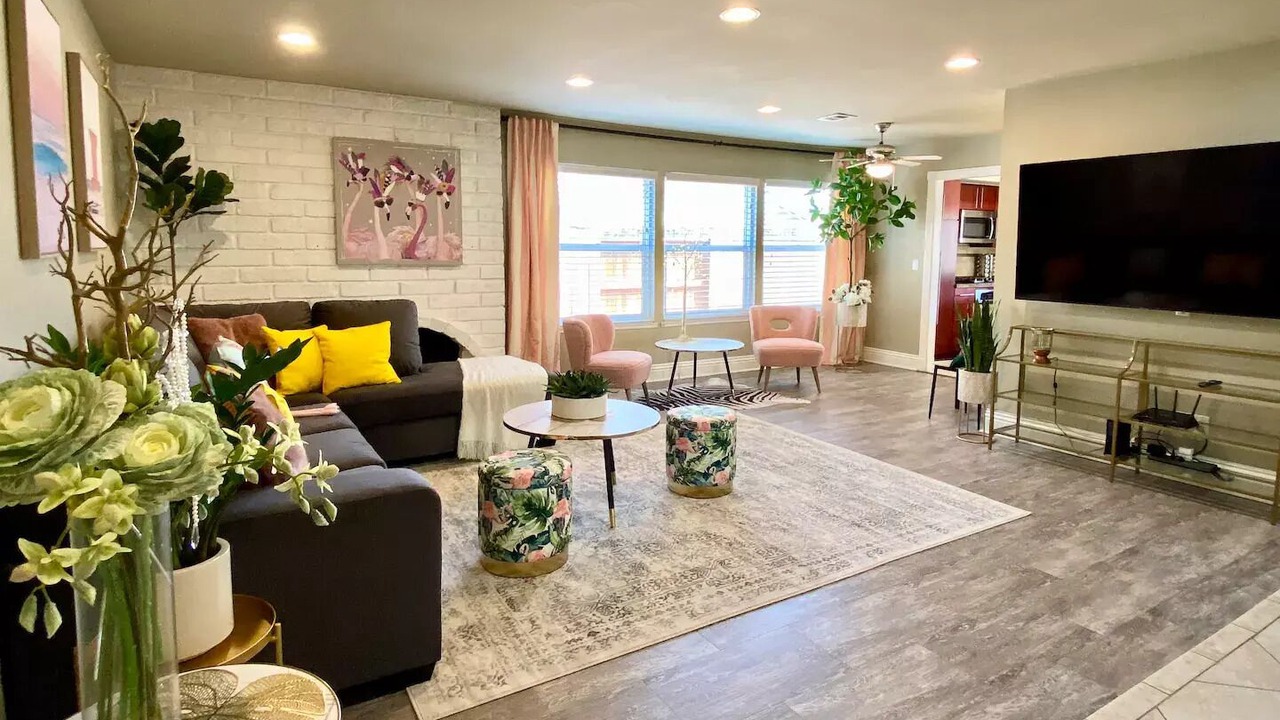 Photo of Livingroom in Arlington South