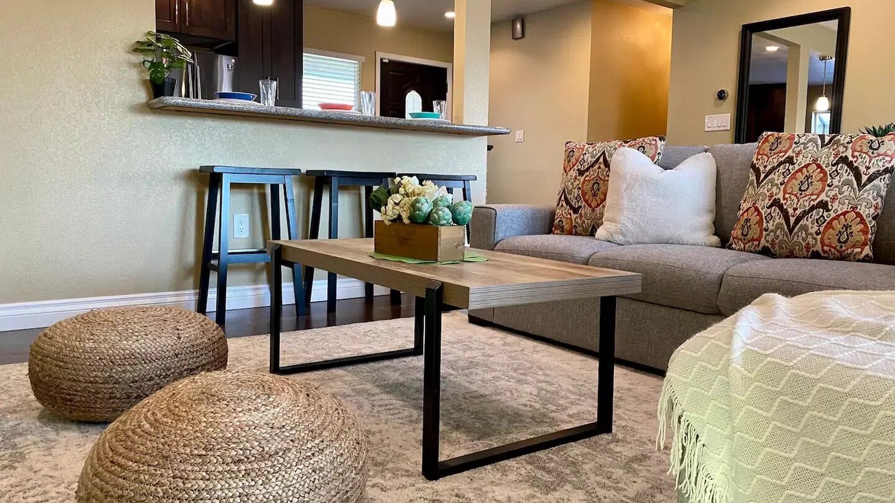 Photo of Livingroom in Arlington South