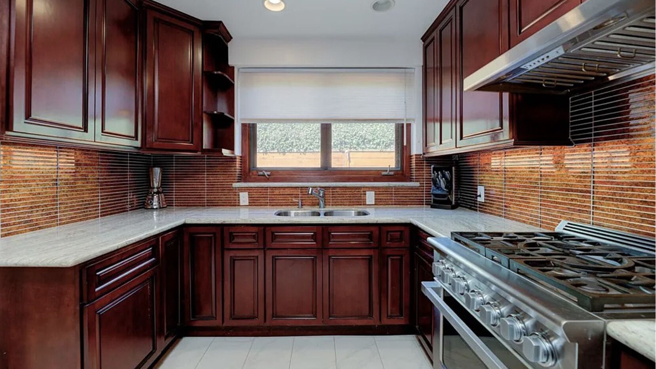 Photo of Kitchen in West Los Angeles