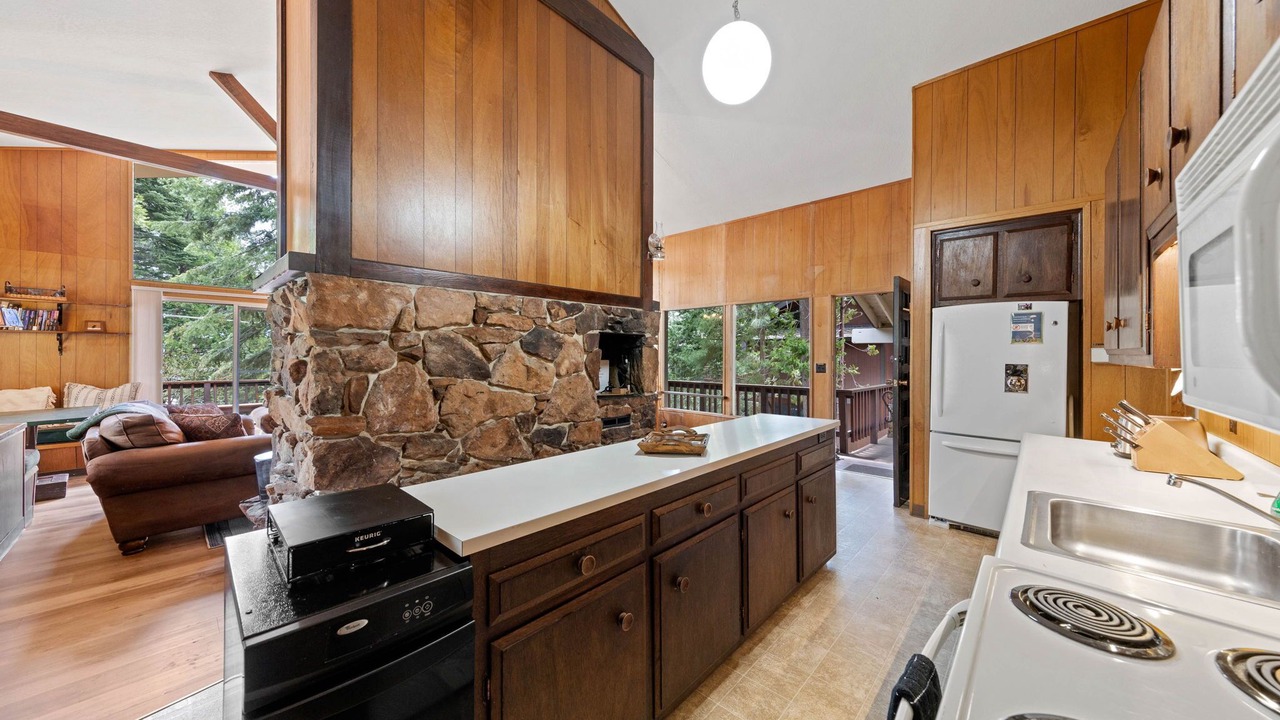 Photo of Kitchen in Tahoe Sierra Estates