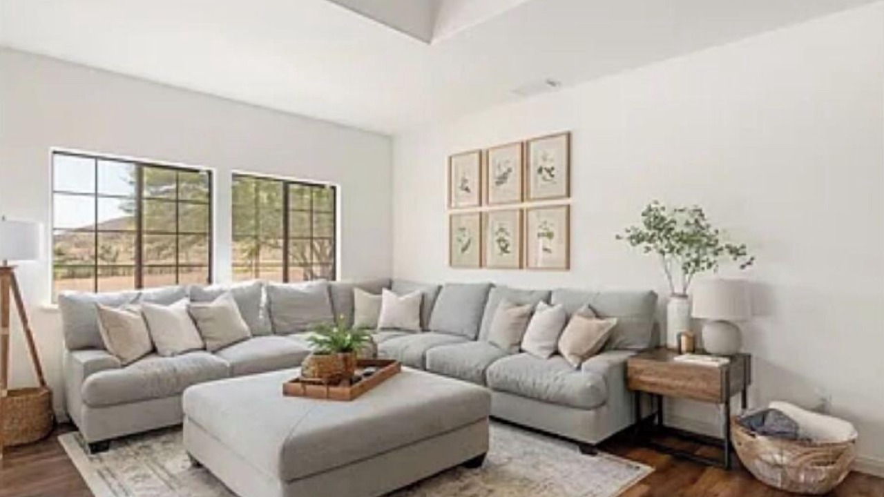 Photo of Livingroom in Hemet