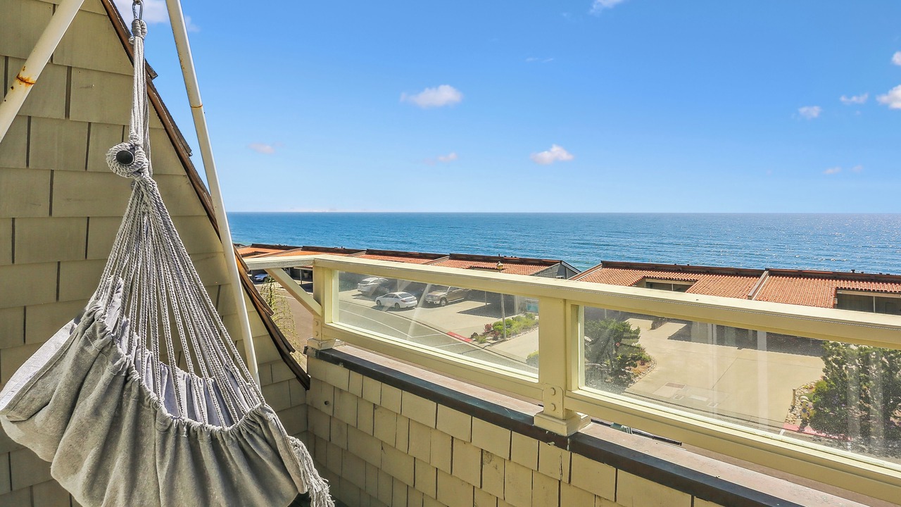 Photo of Patio Balcony in La Selva Beach