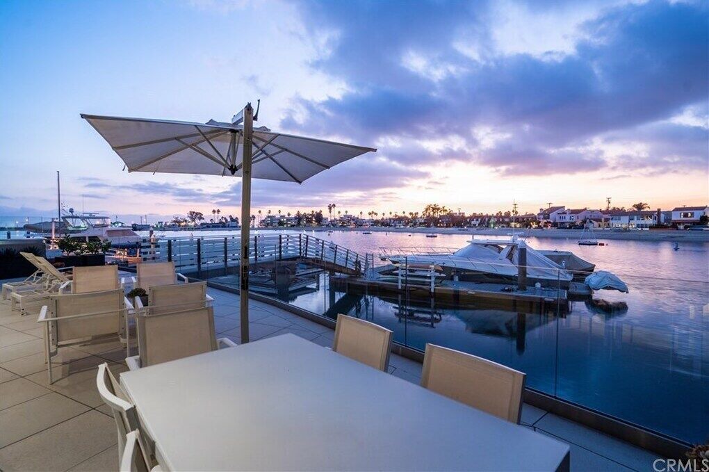 Photo of Outdoor in Naples