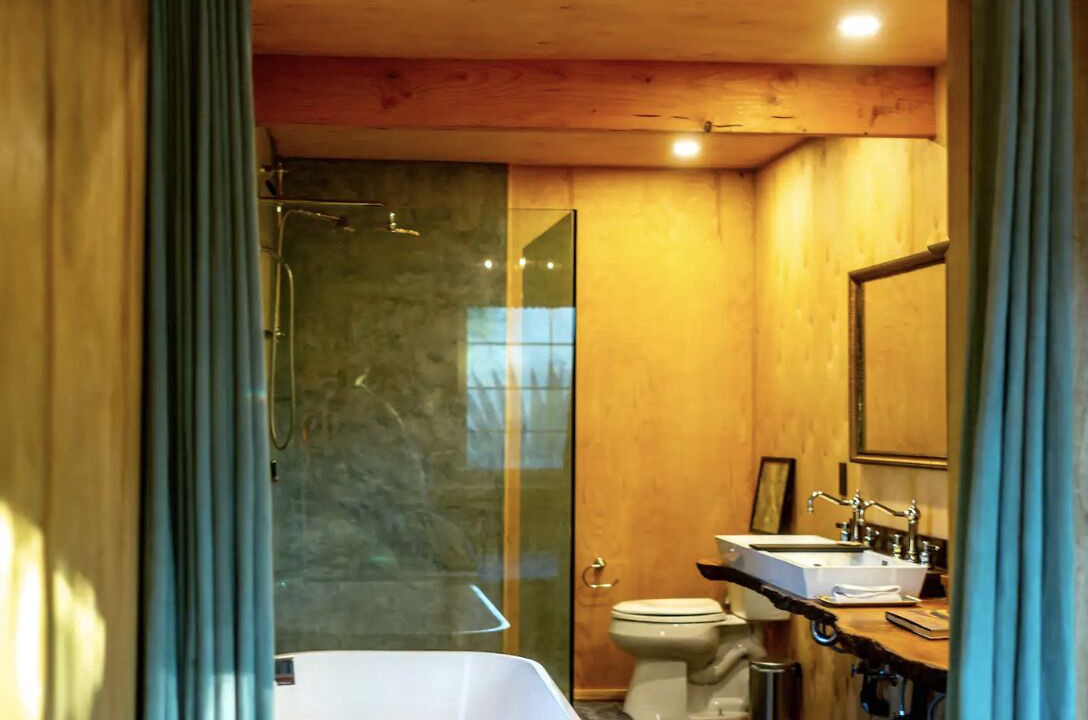 Photo of Bathroom in Morongo Valley