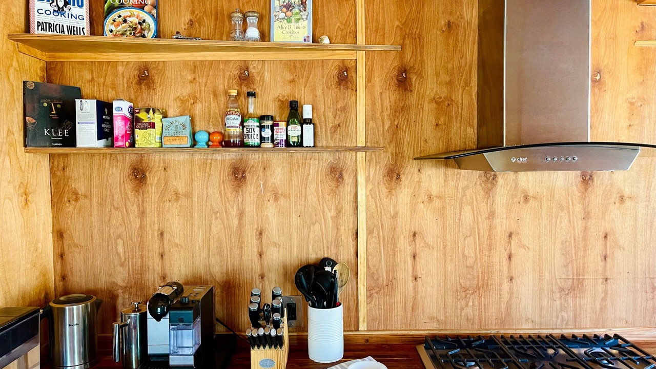 Photo of Kitchen in Morongo Valley