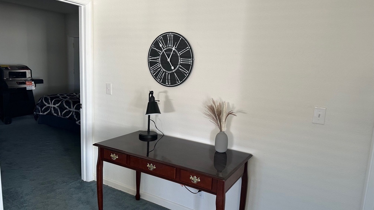 Photo of Bedroom in Crescent City