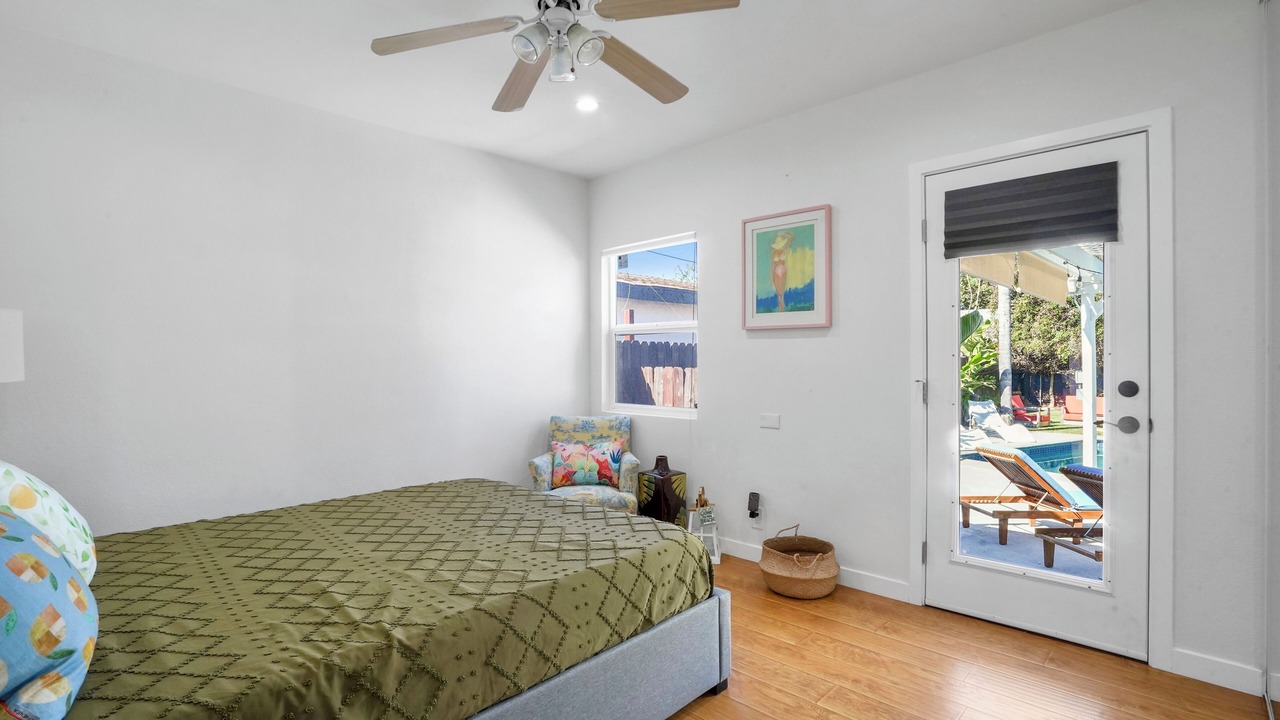 Photo of Bedroom in Woodland Hills