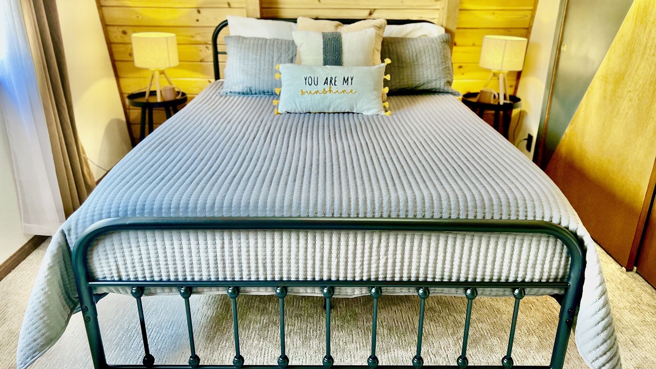Photo of Bedroom in Big Bear City