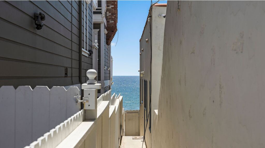 Photo of Outdoor in The Strand