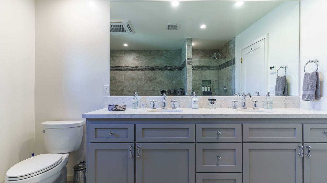 Photo of Bathroom in Indian Cove