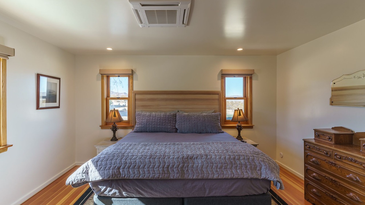 Photo of Bedroom in Indian Cove