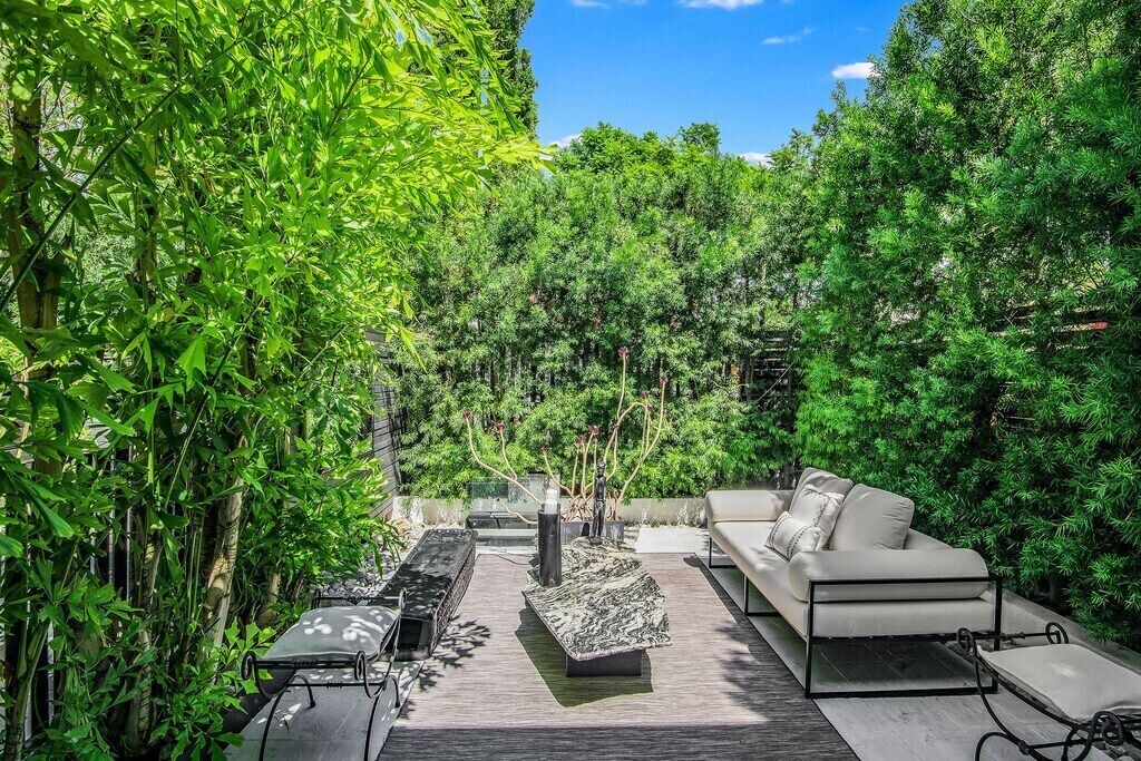 Photo of Patio Balcony in West Hollywood