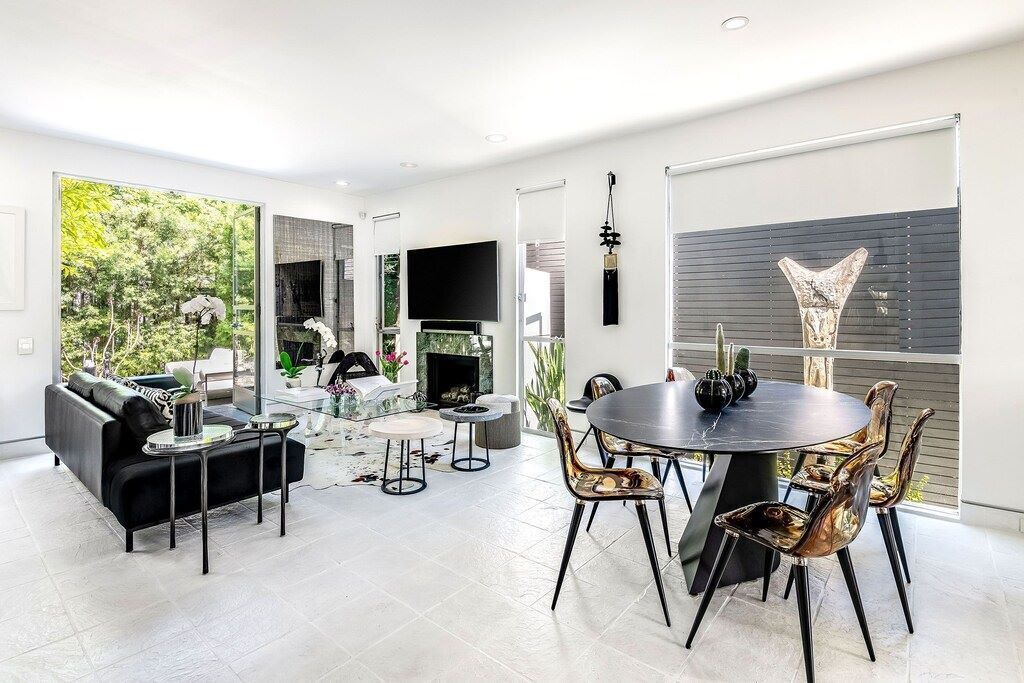 Photo of Livingroom in West Hollywood