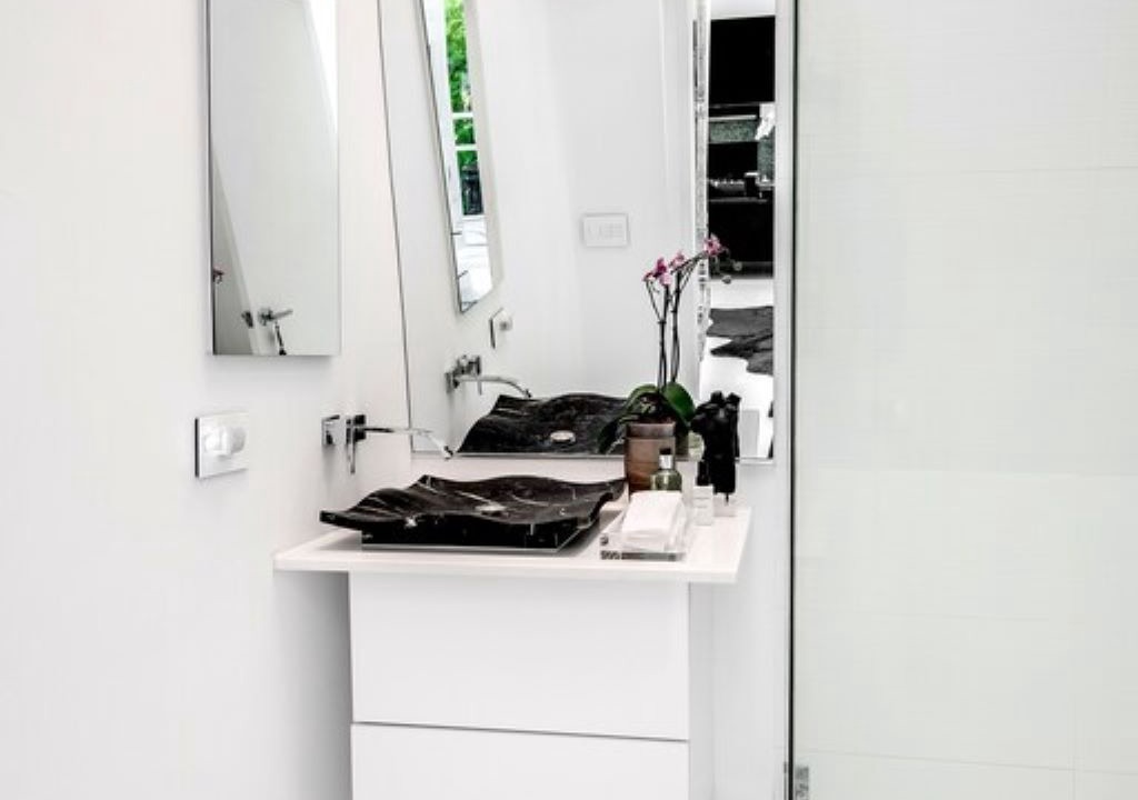 Photo of Bathroom in West Hollywood