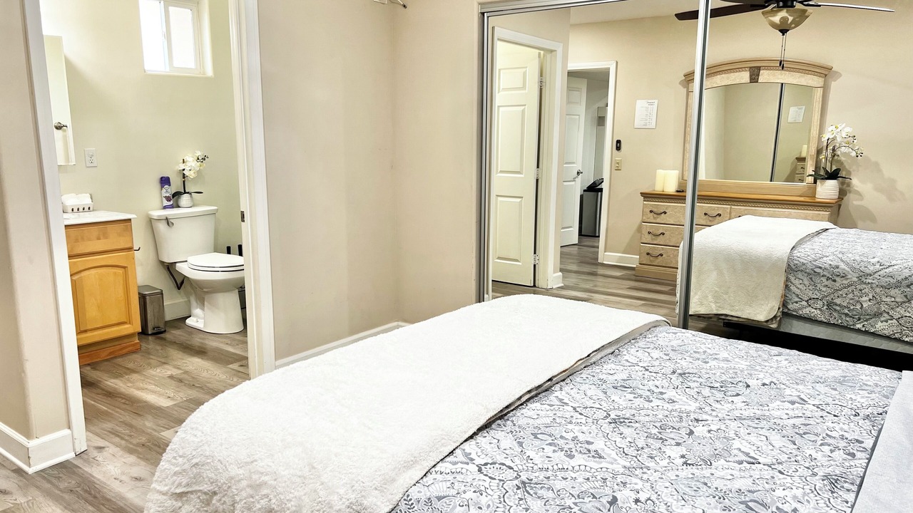 Photo of Bedroom in Madrona