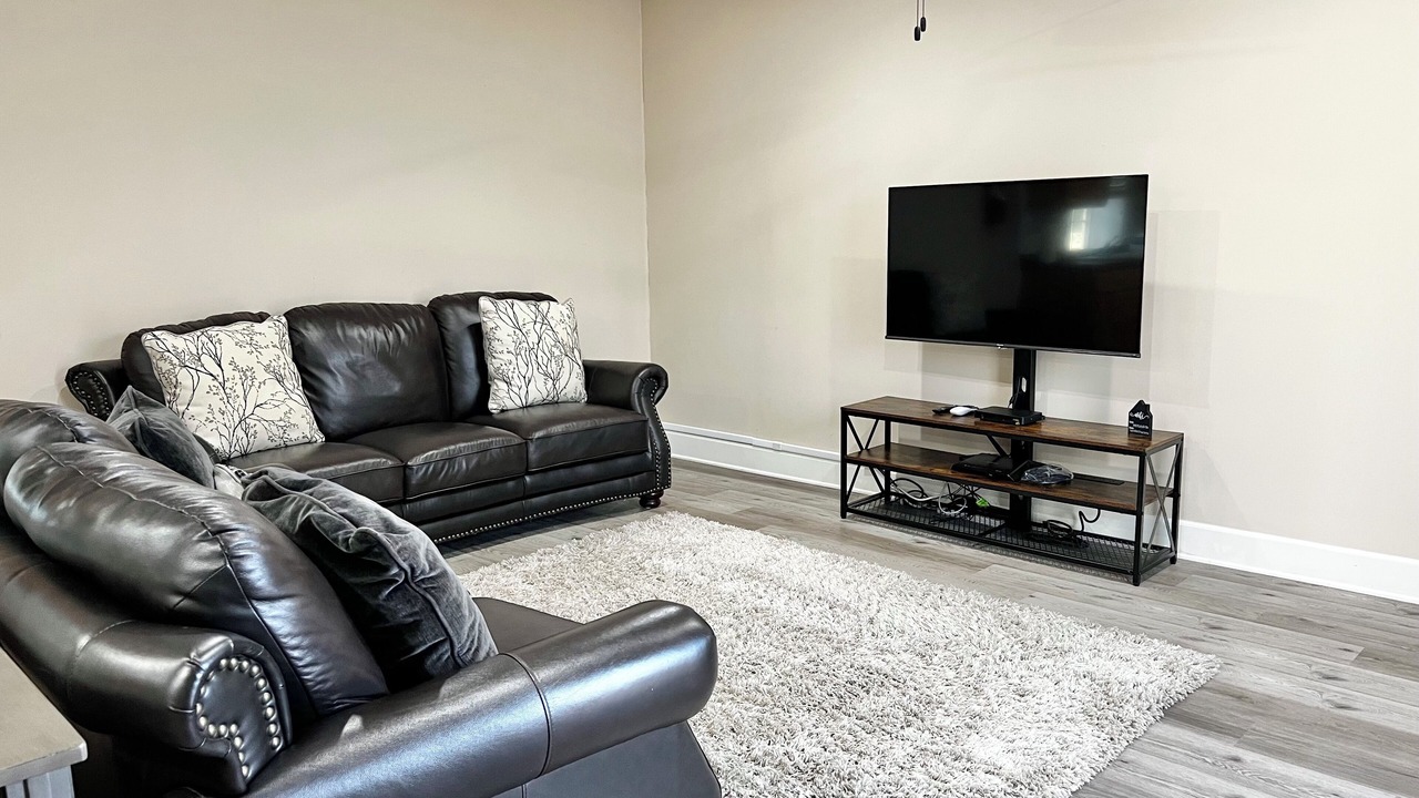Photo of Livingroom in Madrona