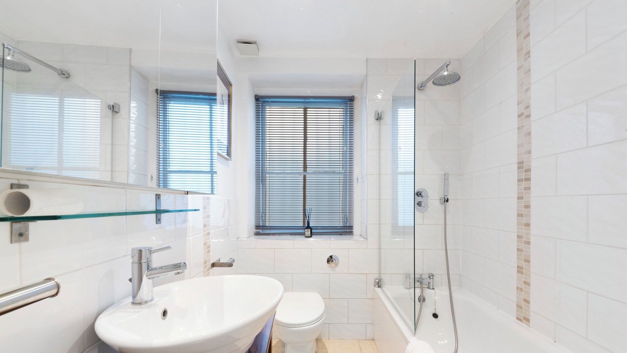 Photo of Bathroom in Paddington