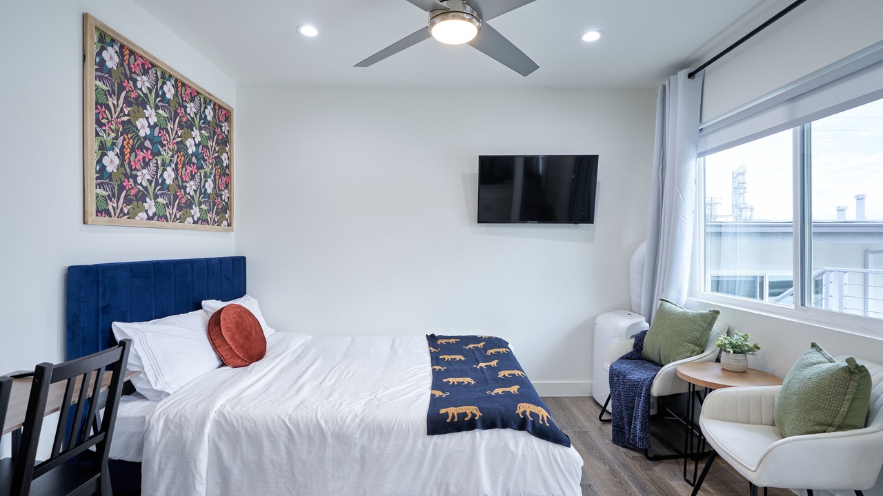 Photo of Bedroom in El Segundo