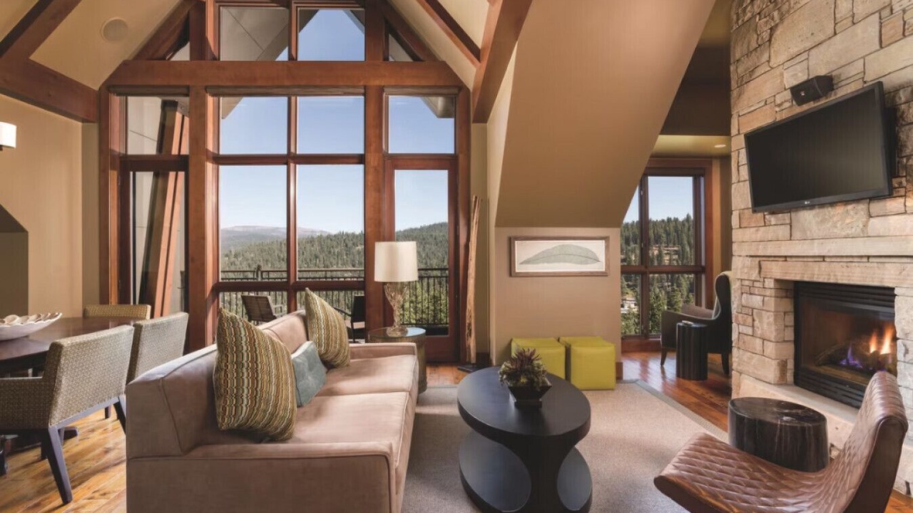 Photo of Livingroom in Truckee