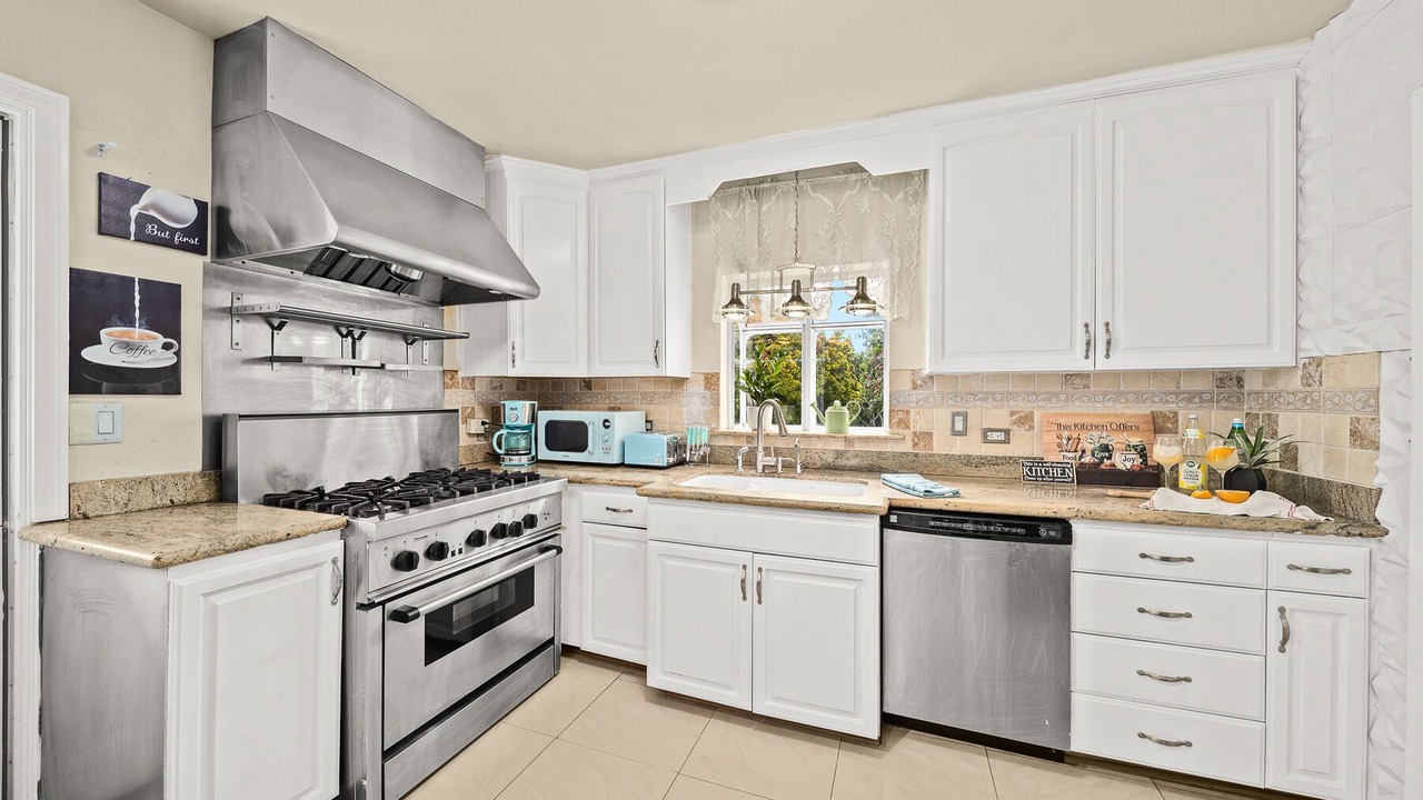 Photo of Kitchen in Mayflower Village