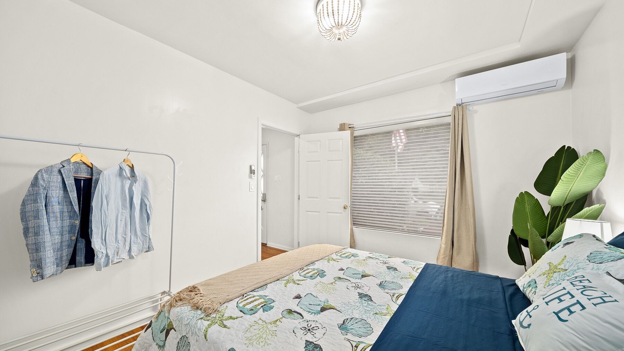 Photo of Bedroom in Mayflower Village