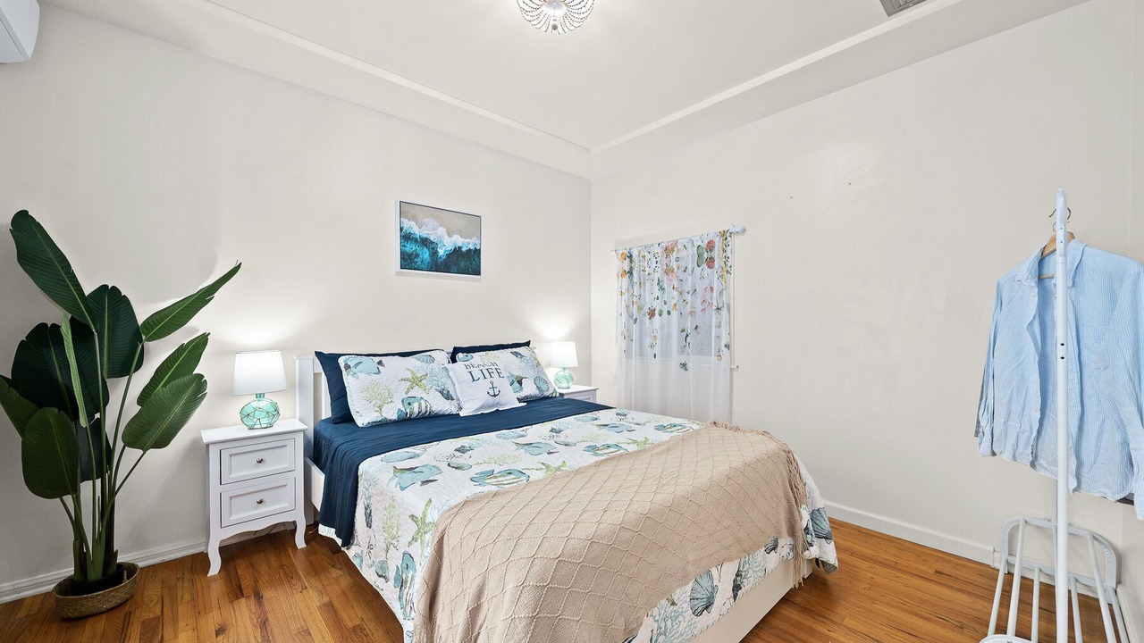 Photo of Bedroom in Mayflower Village
