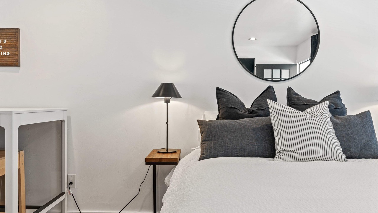 Photo of Bedroom in La Selva Beach