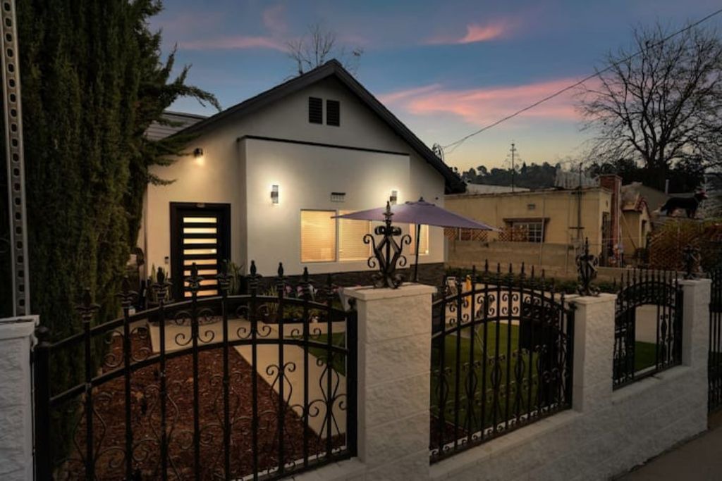 Photo of Outdoor in Eagle Rock