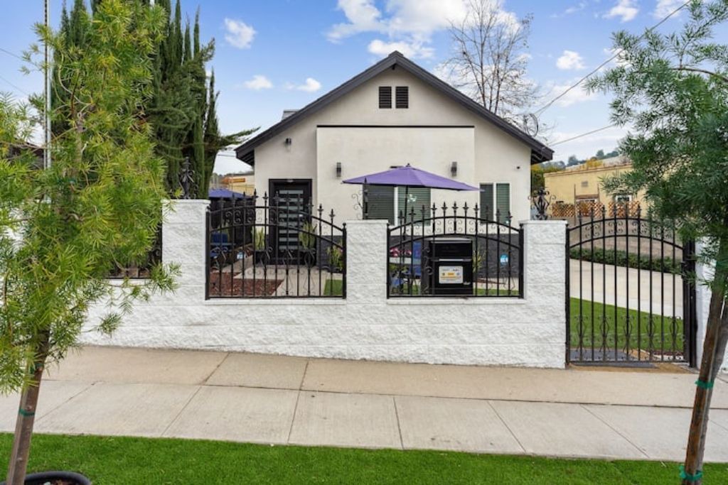 Photo of Outdoor in Eagle Rock