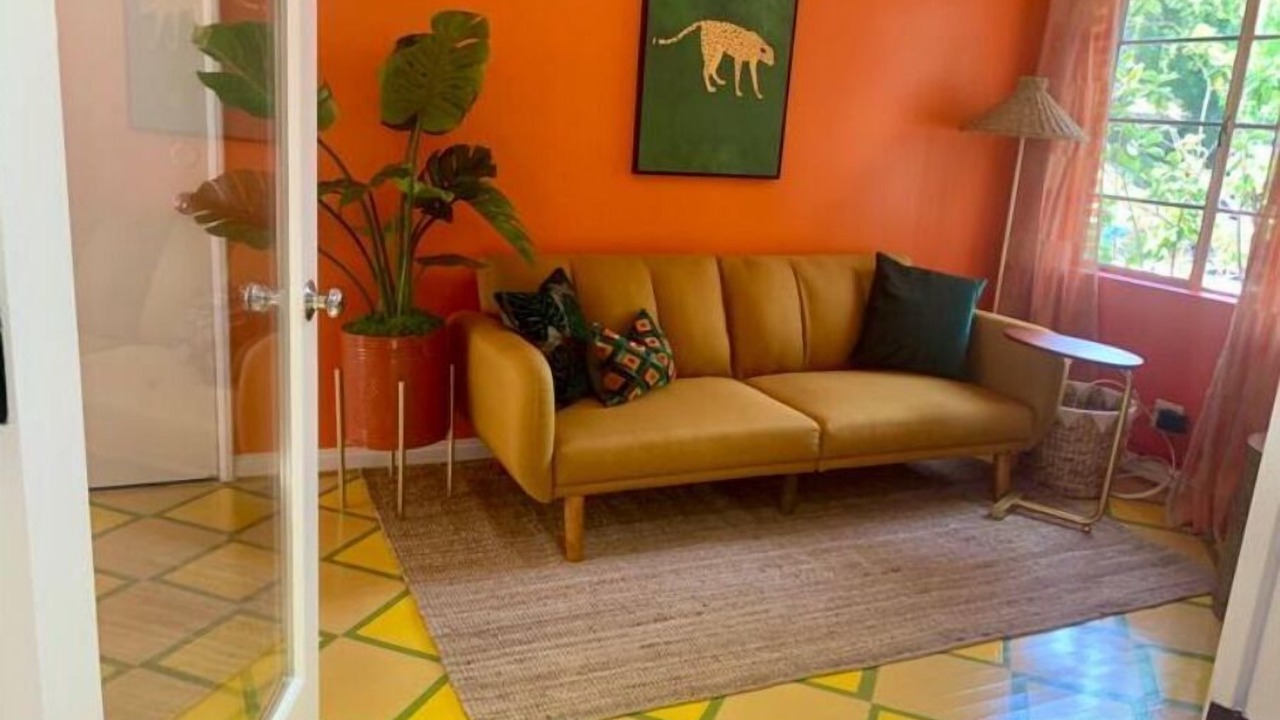 Photo of Livingroom in Beachwood Canyon