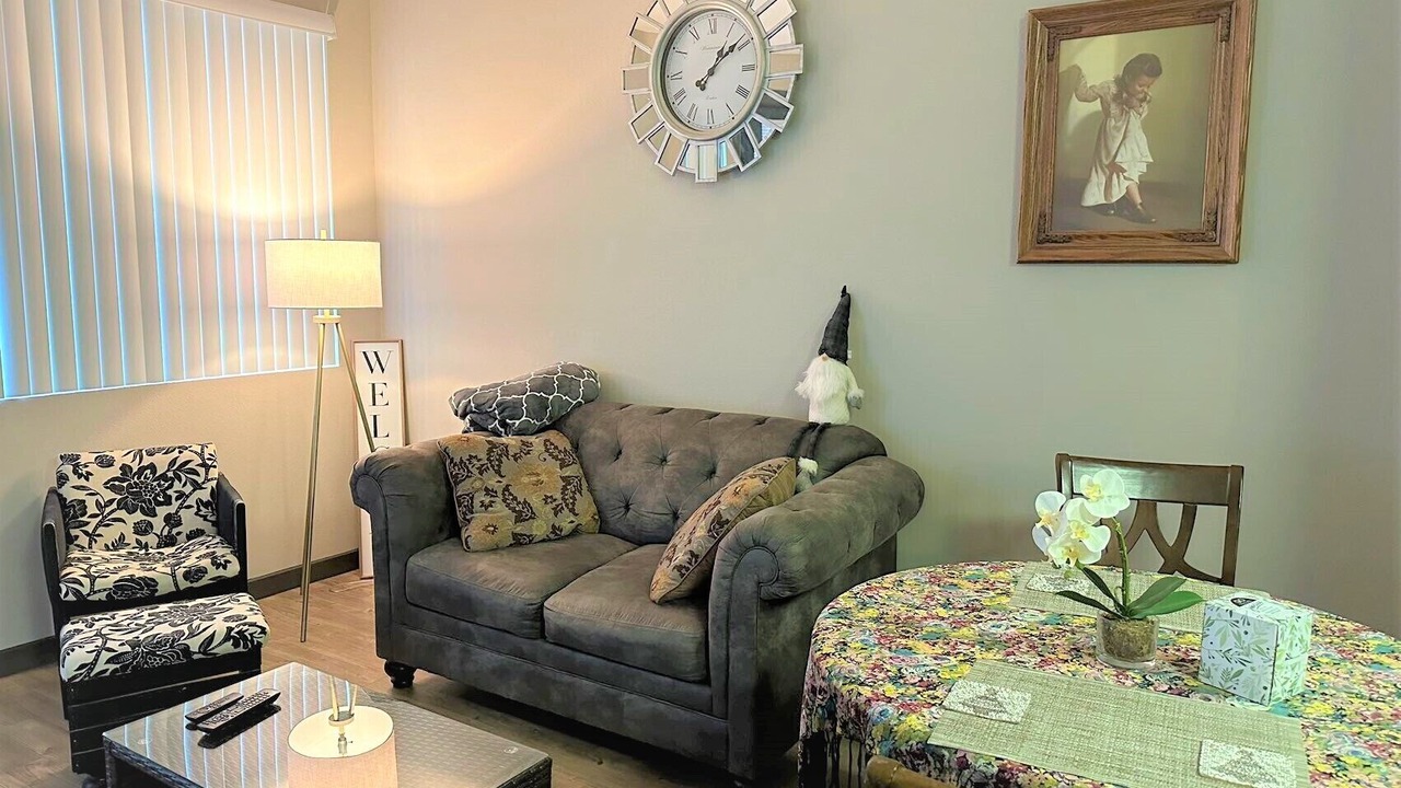 Photo of Livingroom in Tustin