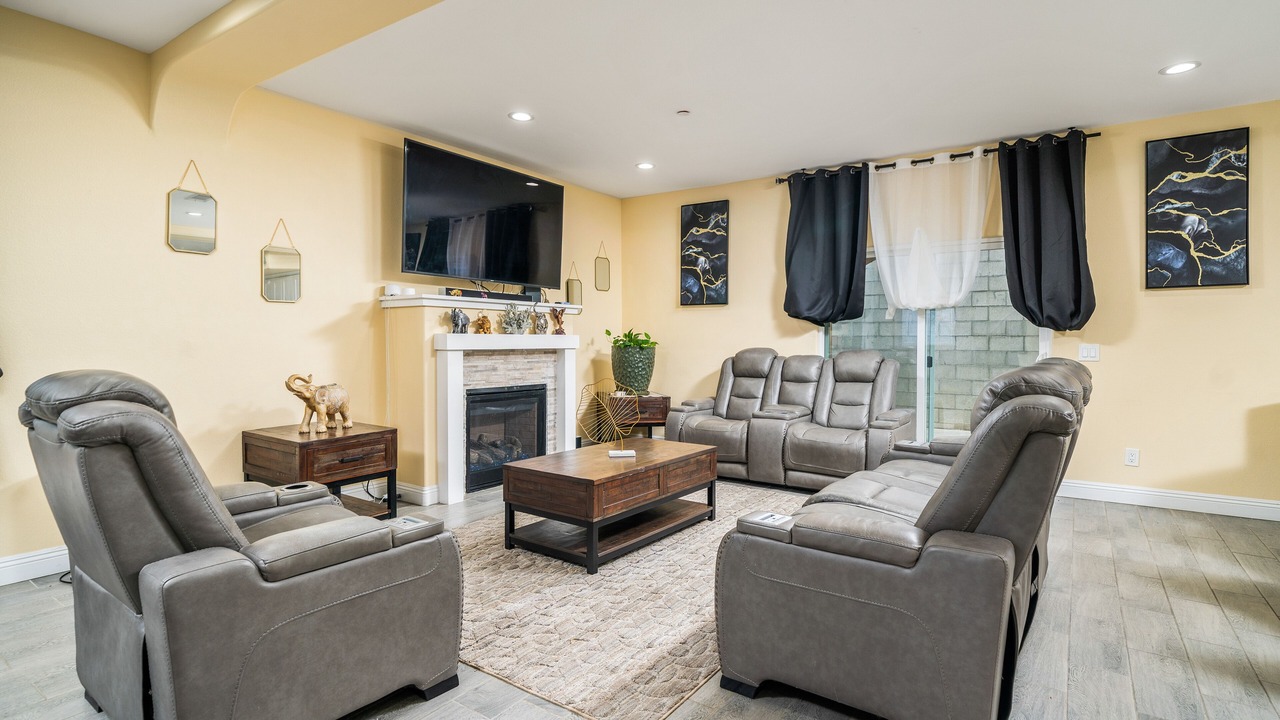 Photo of Livingroom in San Bernardino