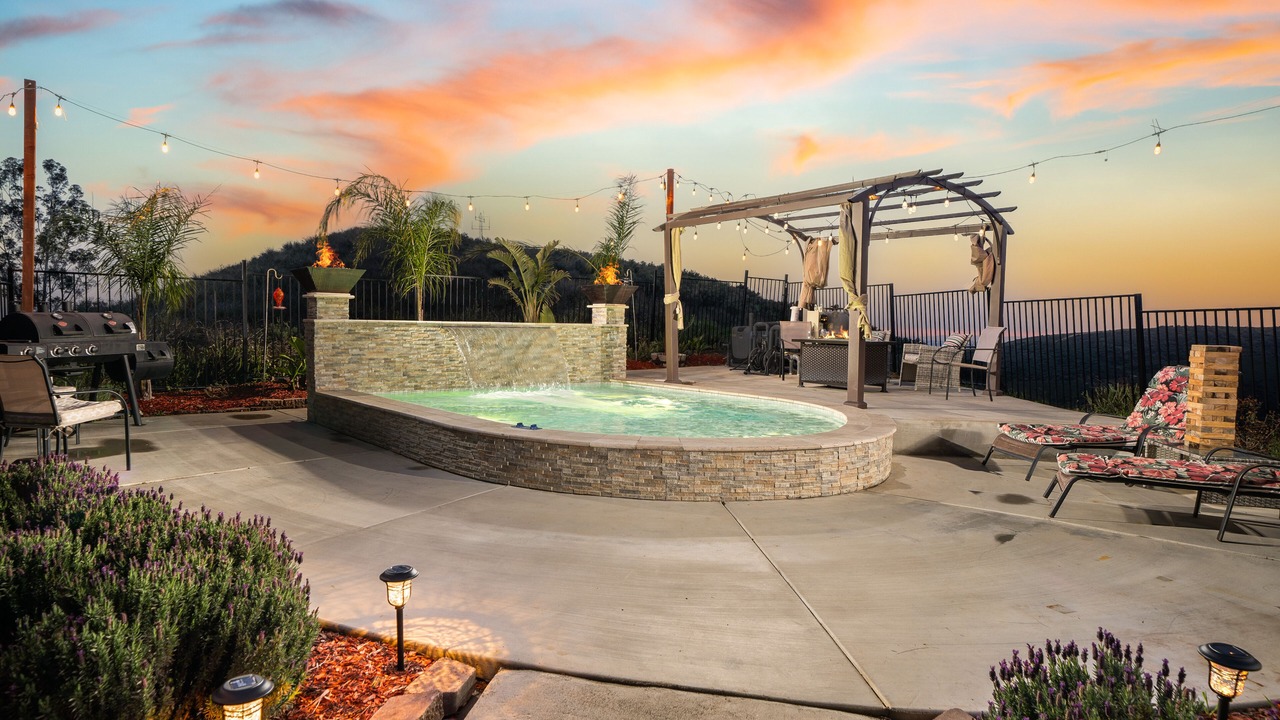 Photo of Patio Balcony in San Bernardino